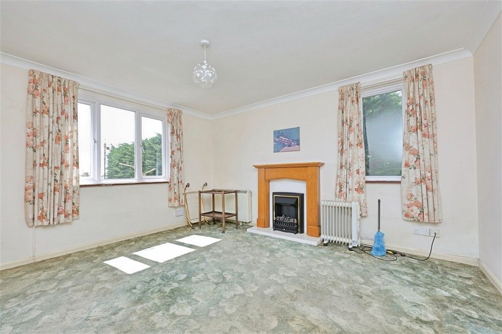 Property photo 3 of 7