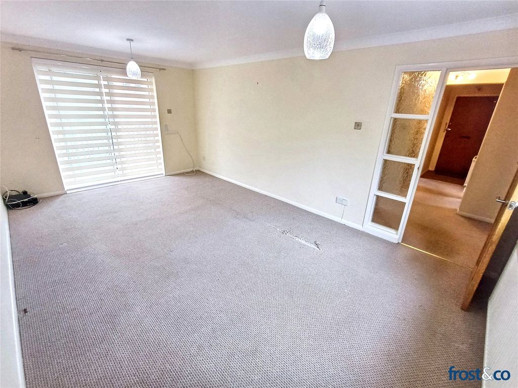 Property photo 2 of 18 Living Room