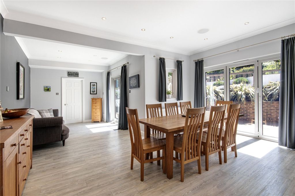 Property photo 2 of 14 Dining/Breakfast Rm