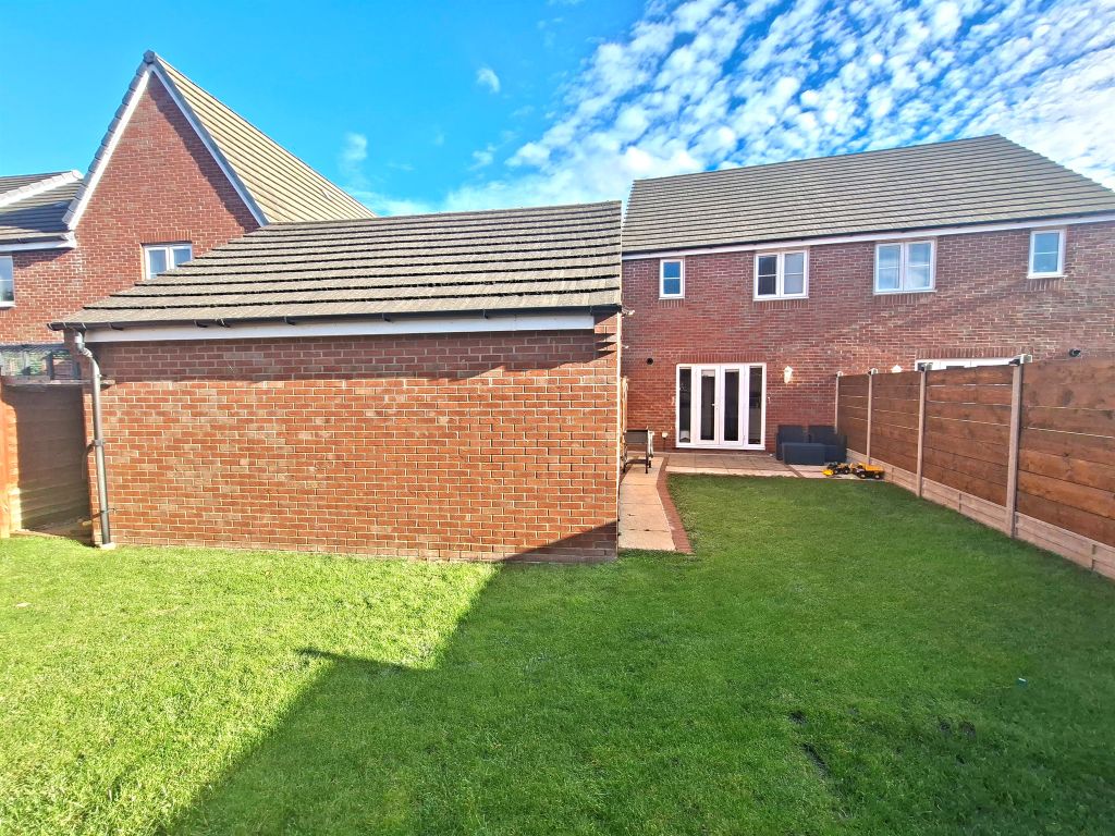 Property photo 3 of 3