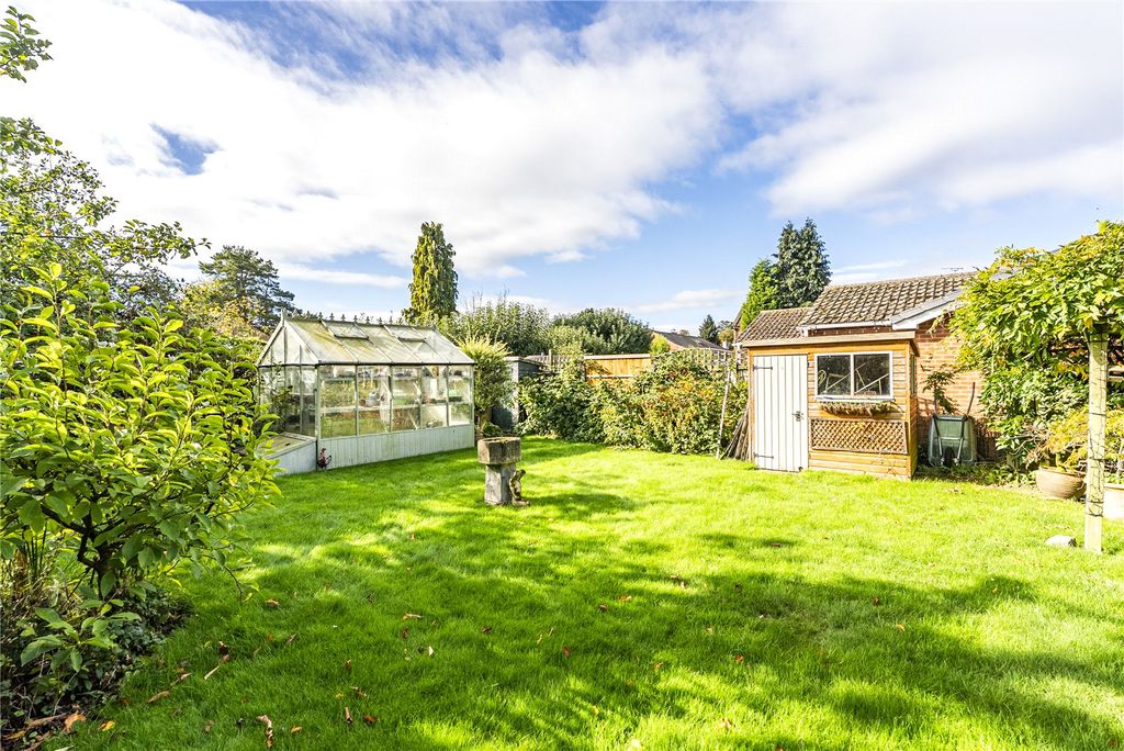 Property photo 2 of 22 Picture No. 26