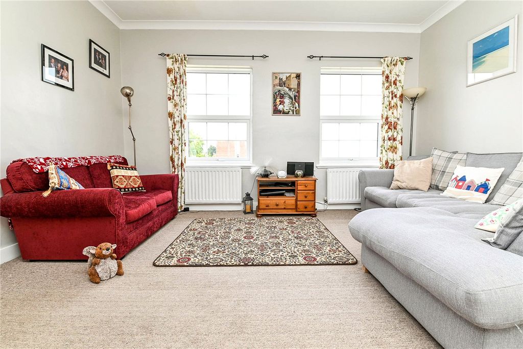 Property photo 2 of 15 Picture No. 03
