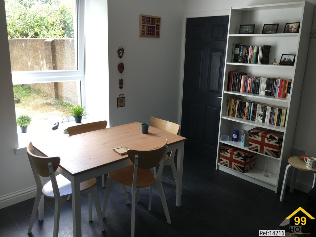 Property photo 3 of 7 Photo 2