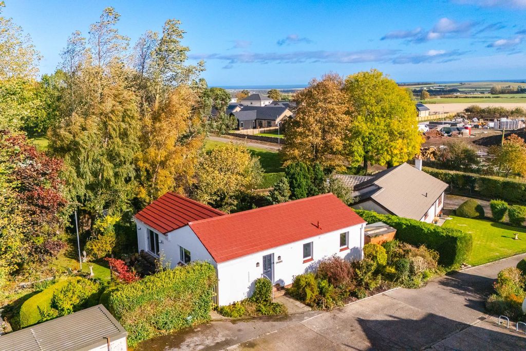 Property photo 1 of 30