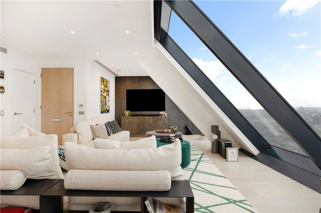 Property photo 3 of 19 Picture No. 03