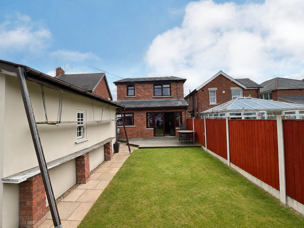 Property photo 3 of 27 B6731D9D-6556-4A4C-9D2B-Db685A99163B