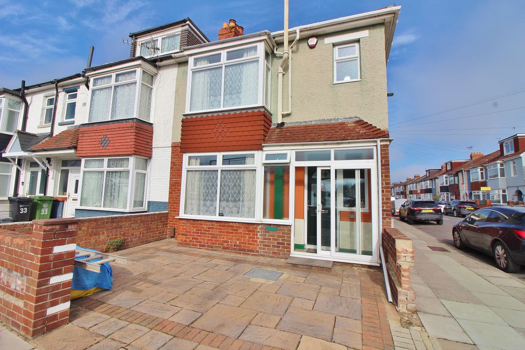 Property photo 1 of 21