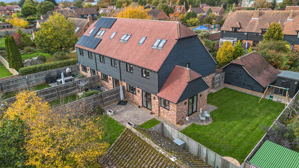 Property photo 1 of 25