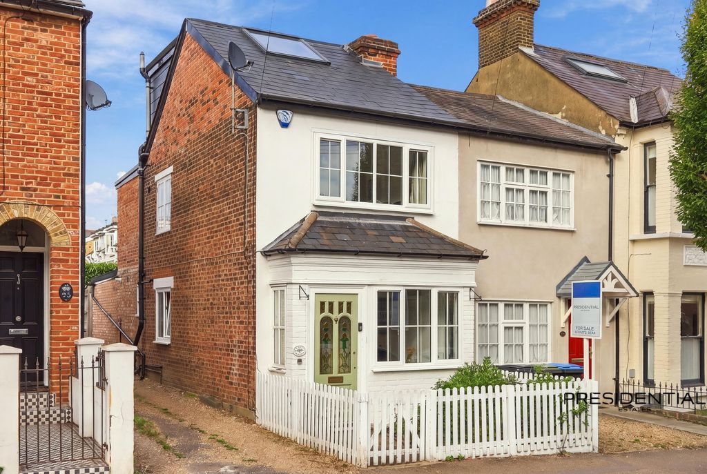 Property photo 1 of 16