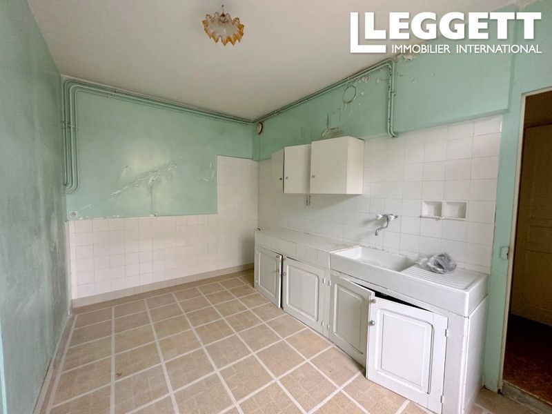 Property photo 2 of 10