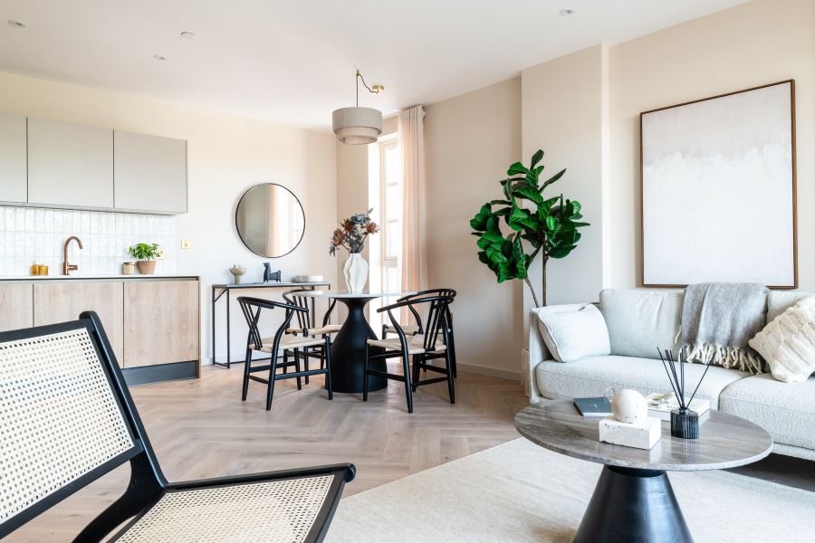 Property photo 2 of 14 Highgate Rd Kentish Town Int-4.Jpg
