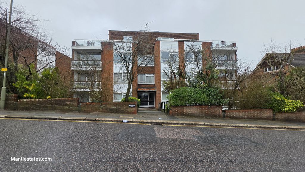 Property photo 1 of 16 1 Bed Flat To Rent Manor Road, Barnet En5