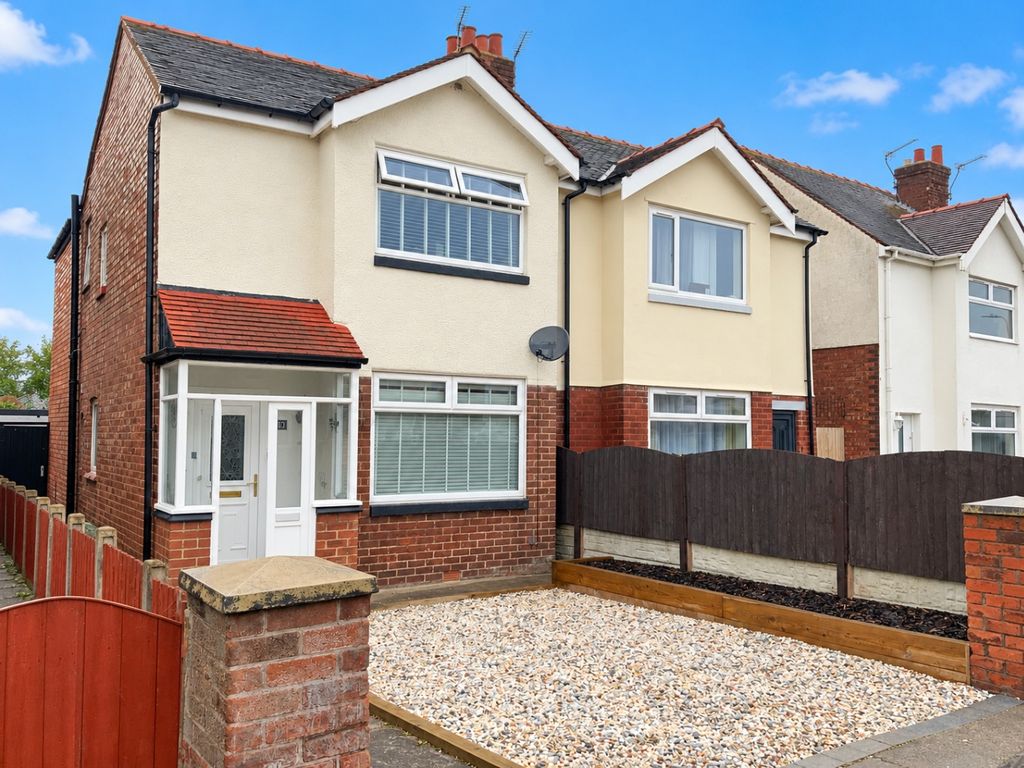 Property photo 1 of 16 6100110