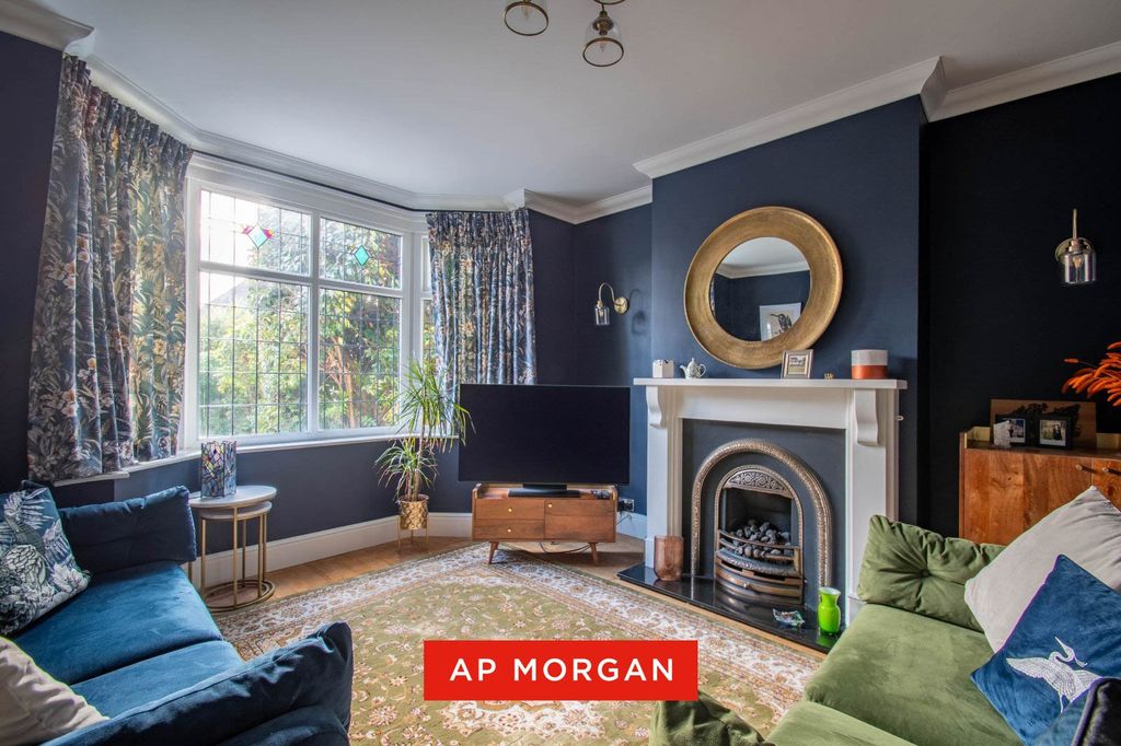 Property photo 3 of 23 Picture No. 27