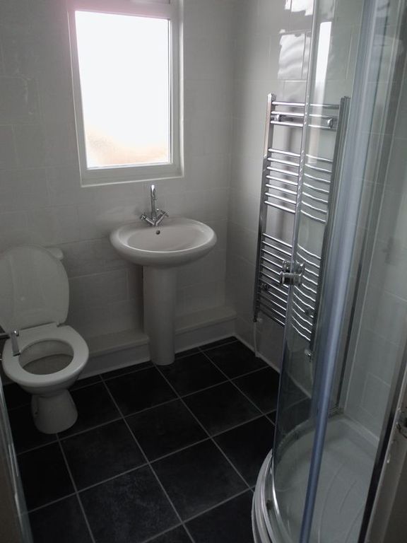 Property photo 3 of 11 Photo 2