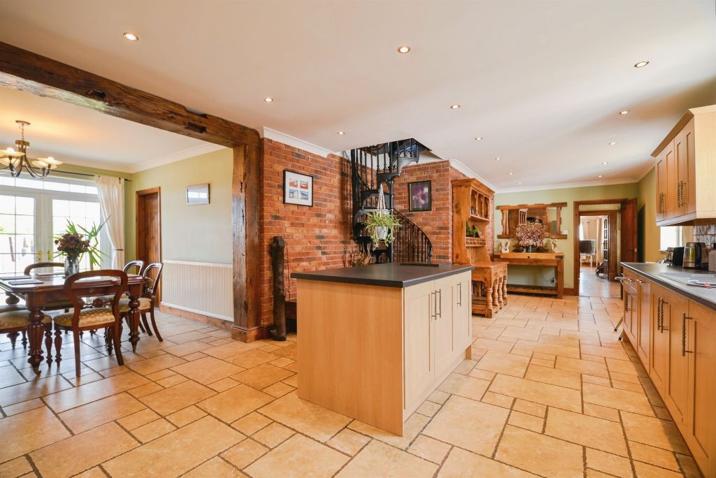 Property photo 1 of 26
