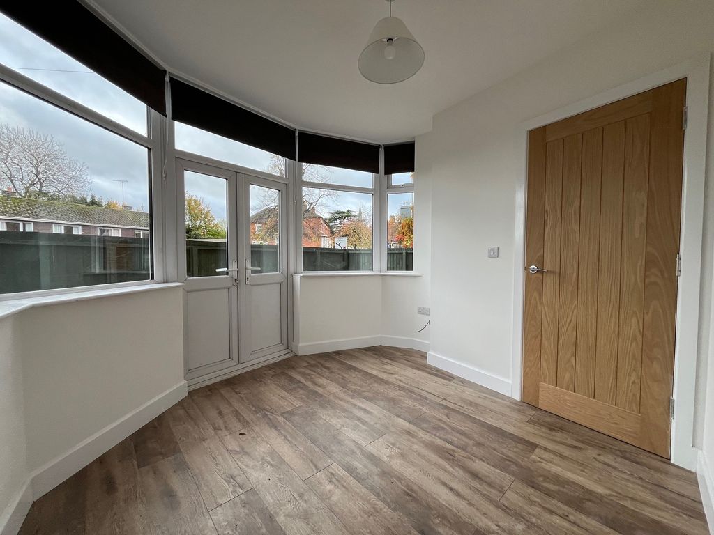 Property photo 2 of 15 Image