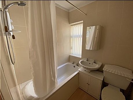 Property photo 2 of 12 Img_2888