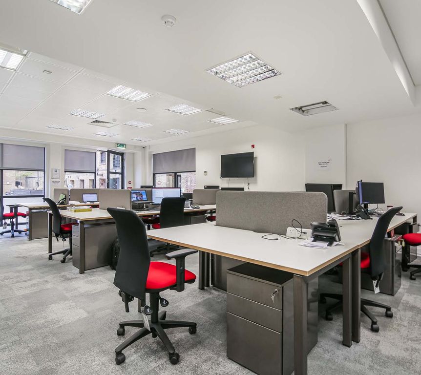 Property photo 2 of 18