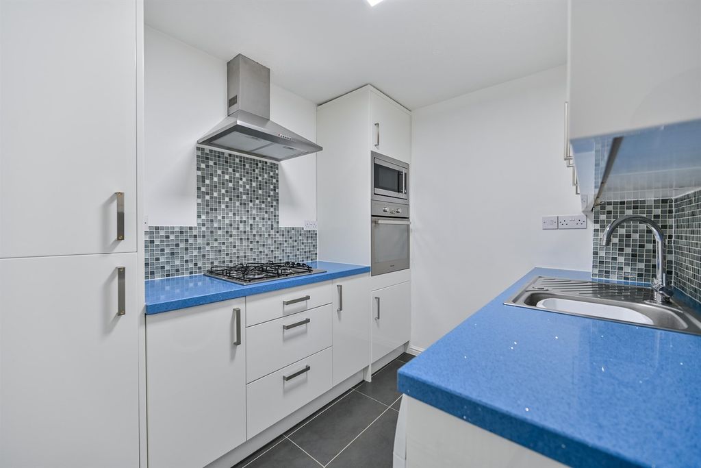 Property photo 2 of 13 Kitchen