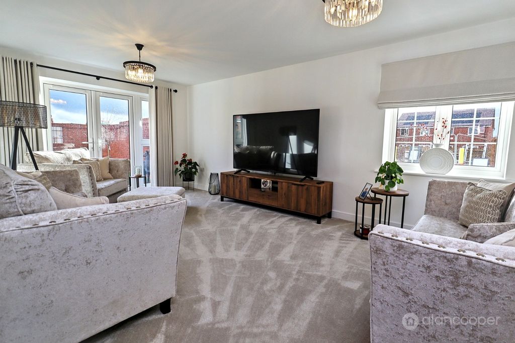 Property photo 3 of 39 4738195