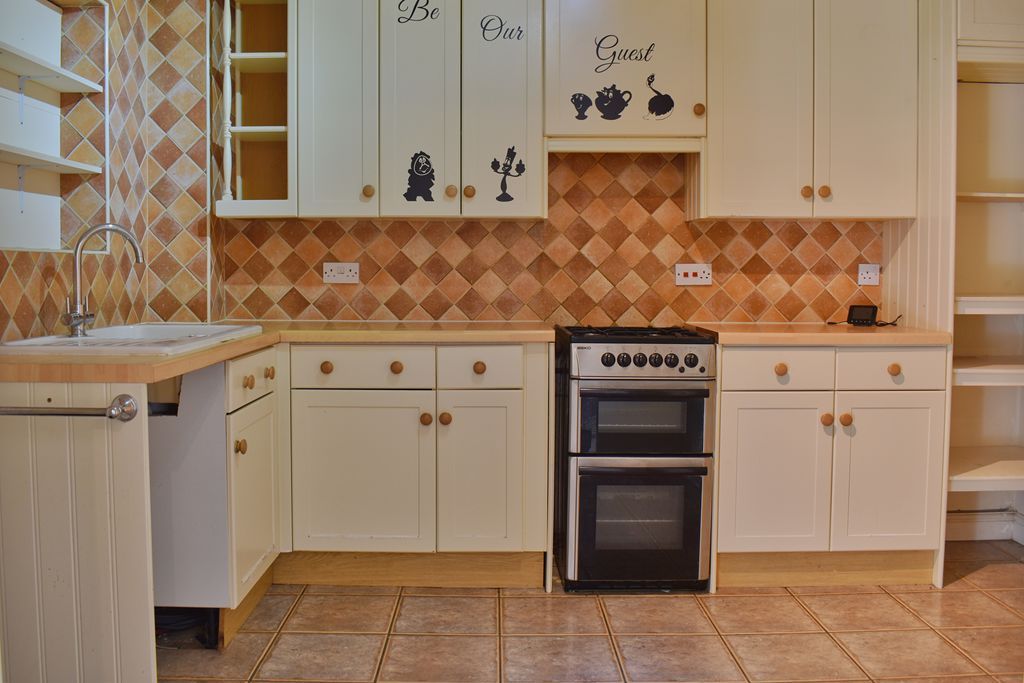 Property photo 2 of 11 Photo 12