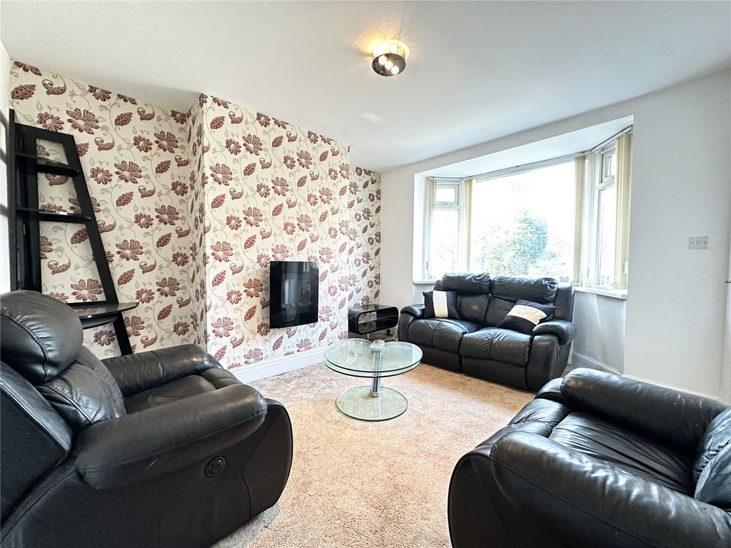 Property photo 2 of 16 Picture No. 25