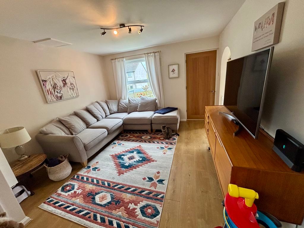 Property photo 3 of 14 Photo 7