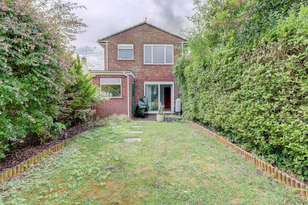 Property photo 1 of 15 Picture No. 17