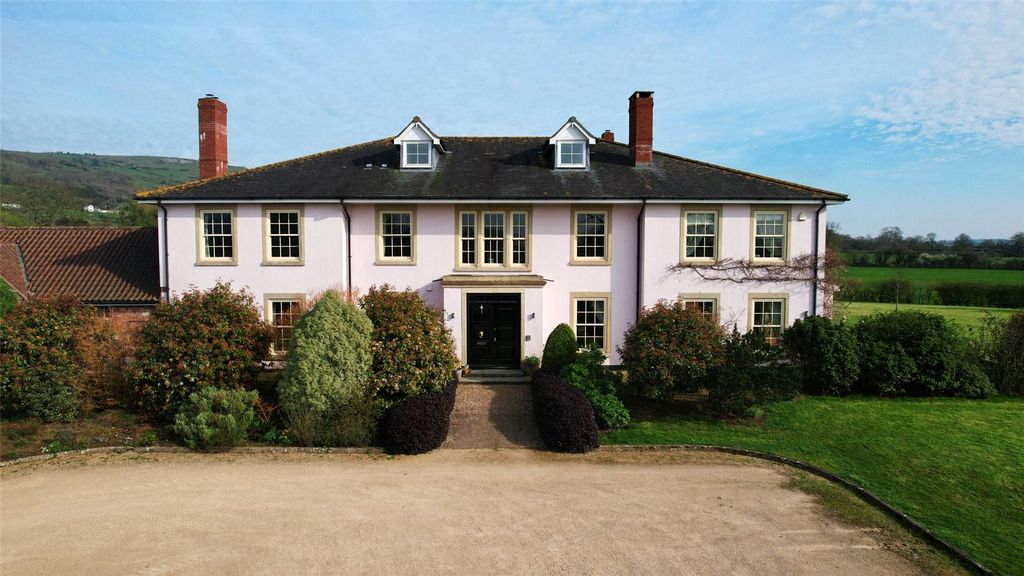 Property photo 1 of 55 Picture No. 49