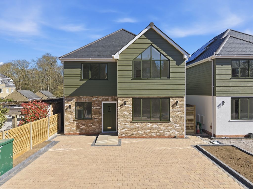 Property photo 1 of 26 Photo 6