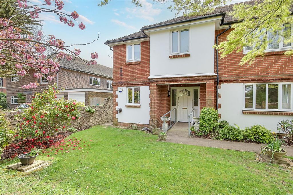 Property photo 1 of 13 Img_1589-Img_1591.Jpg