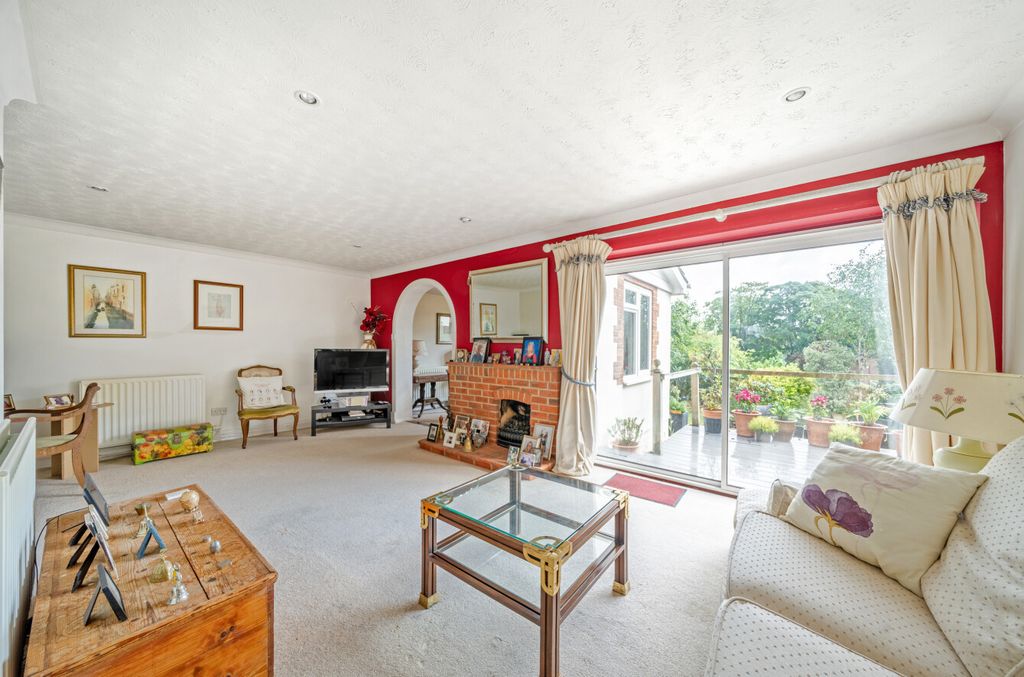 Property photo 2 of 12 50-6823792Eb7Df4-...