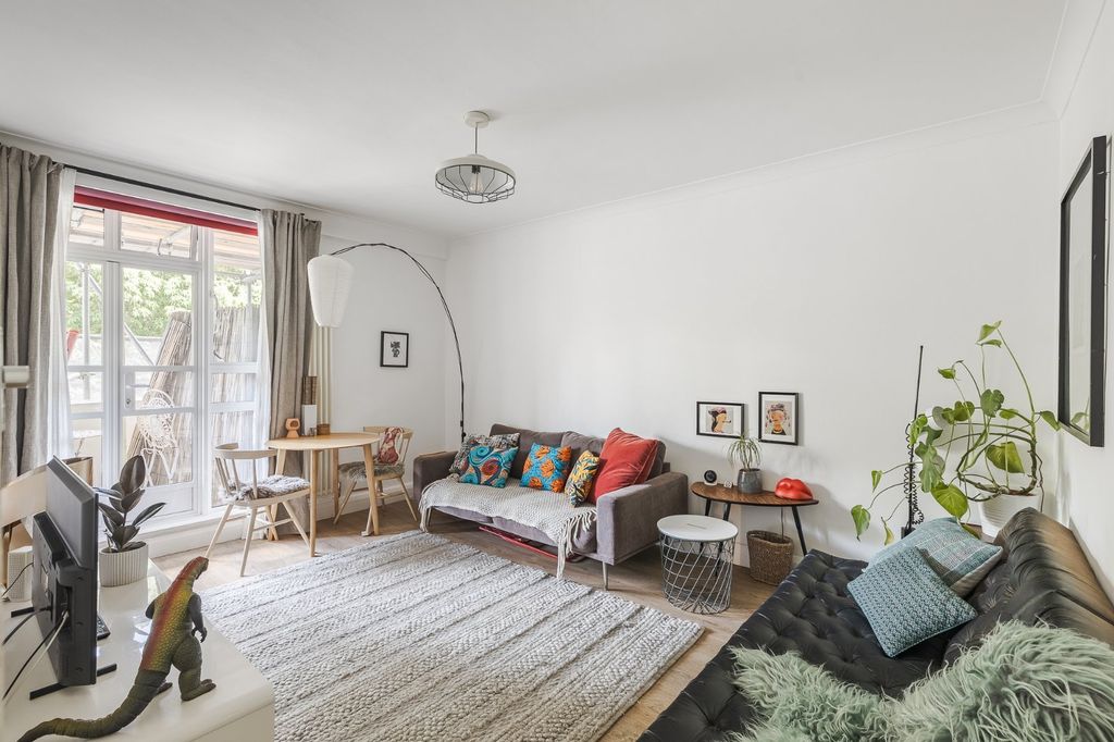 Property photo 1 of 12 Picture No. 10