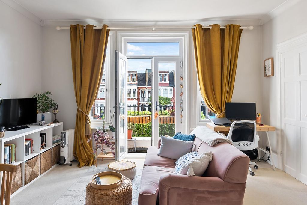 Property photo 3 of 13 Living Room