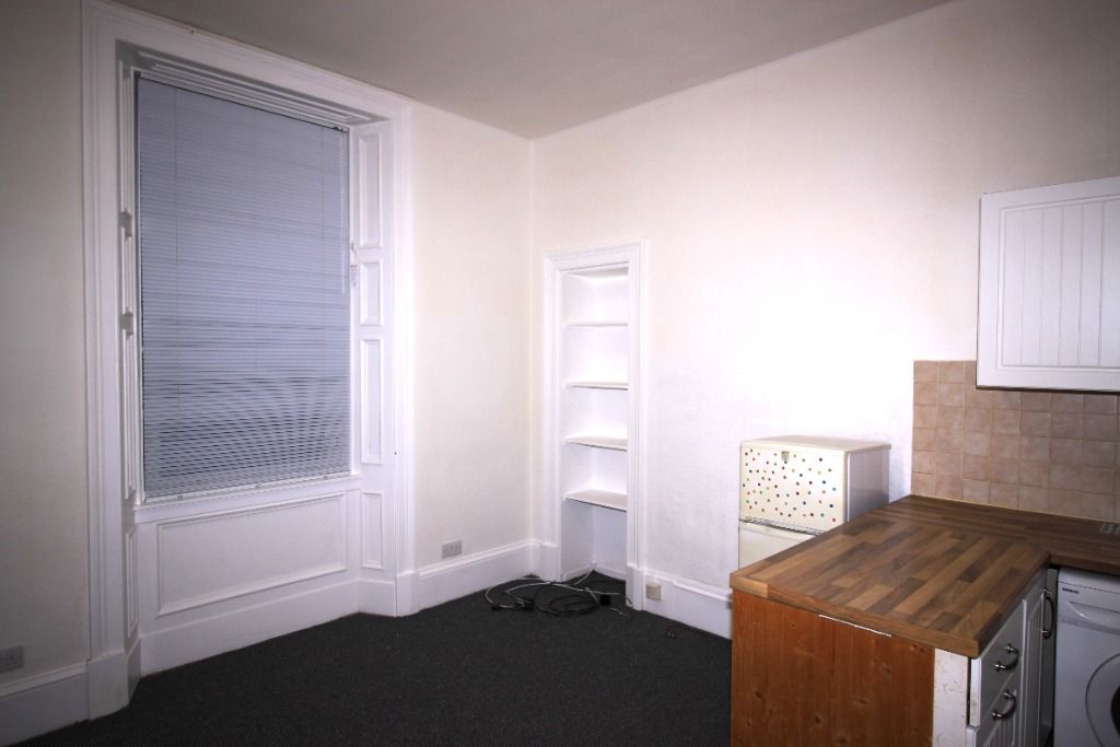 Property photo 2 of 12 Photo 2