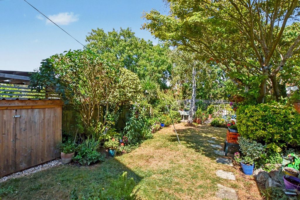 Property photo 3 of 28 Picture No. 64