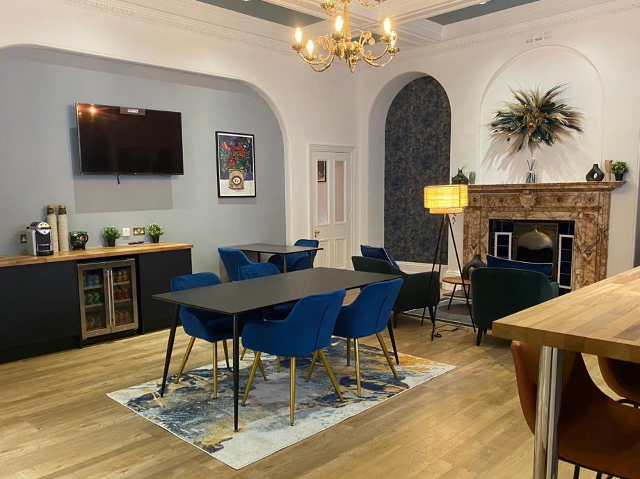 Property photo 3 of 14