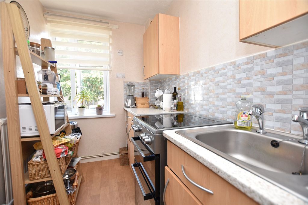 Property photo 3 of 13 Picture No. 45