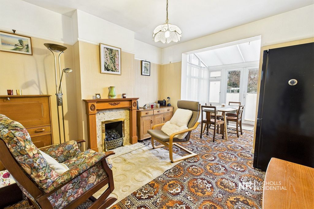 Property photo 2 of 15 Garden