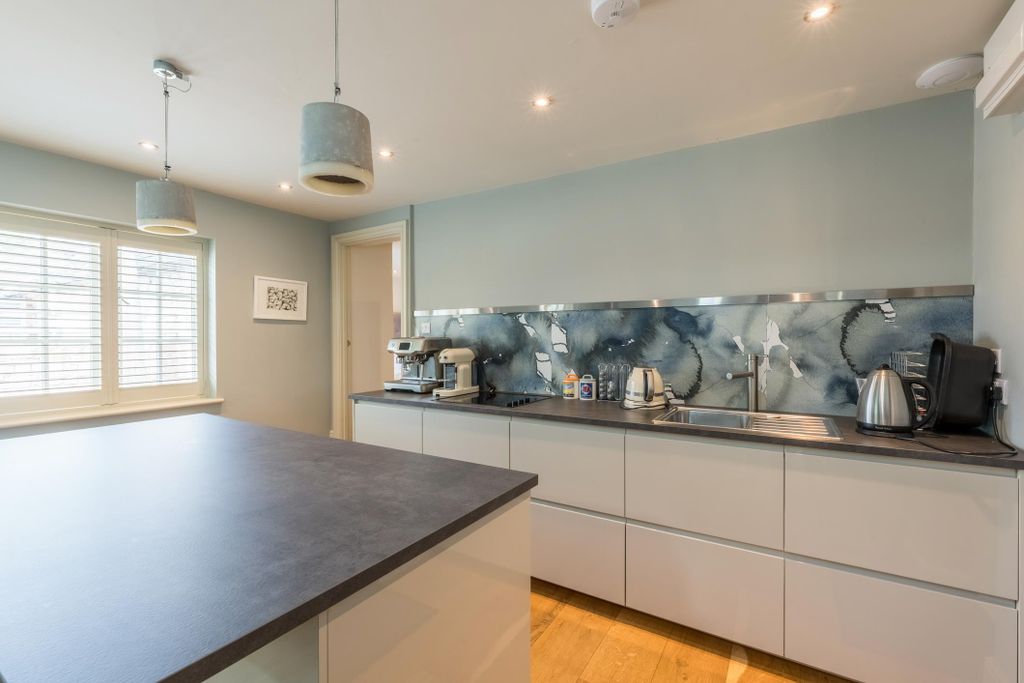 Additional image 34 of 6 bed detached house for saleShipbourne, Tonbridge, Kent TN11