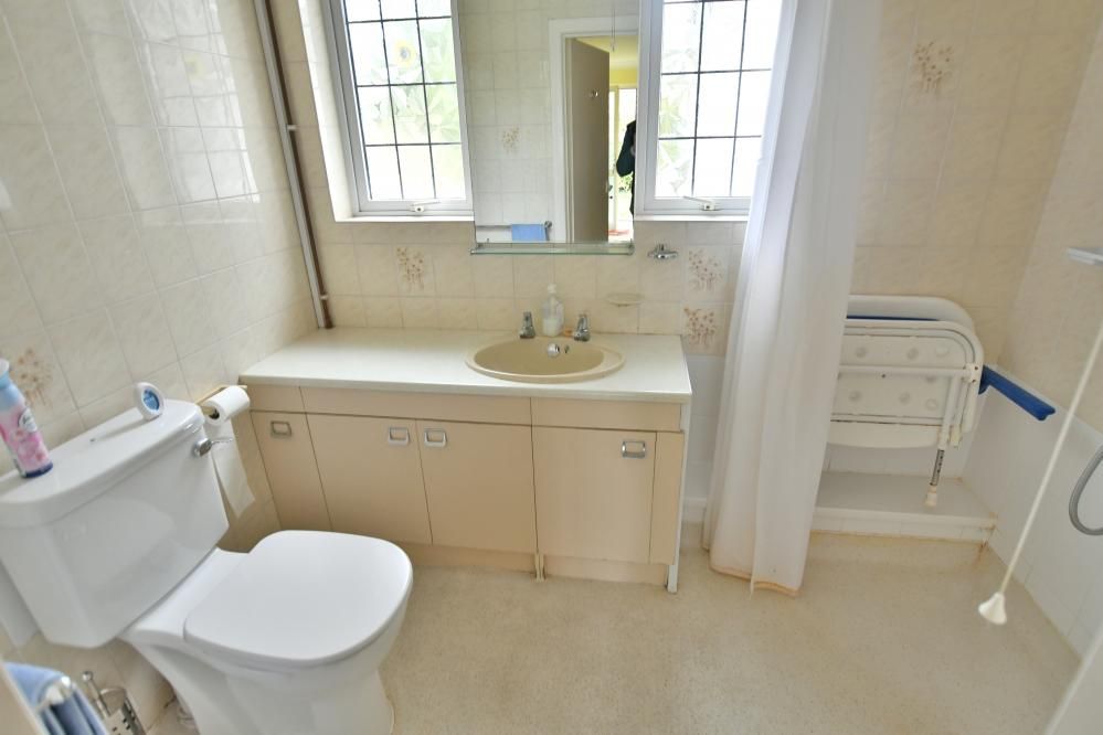 Property photo 3 of 20 Agents Notes