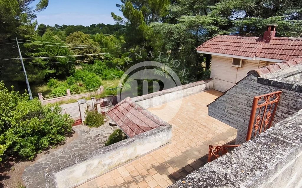 Property photo 3 of 22