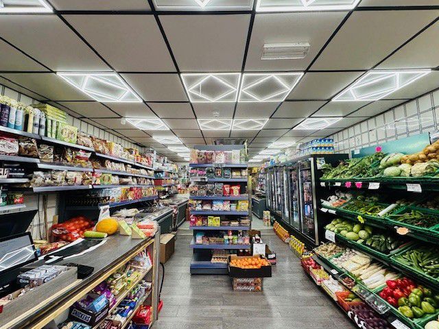 Property photo 2 of 12