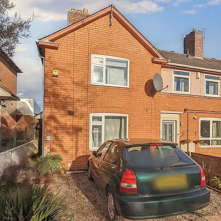 Property photo 1 of 11