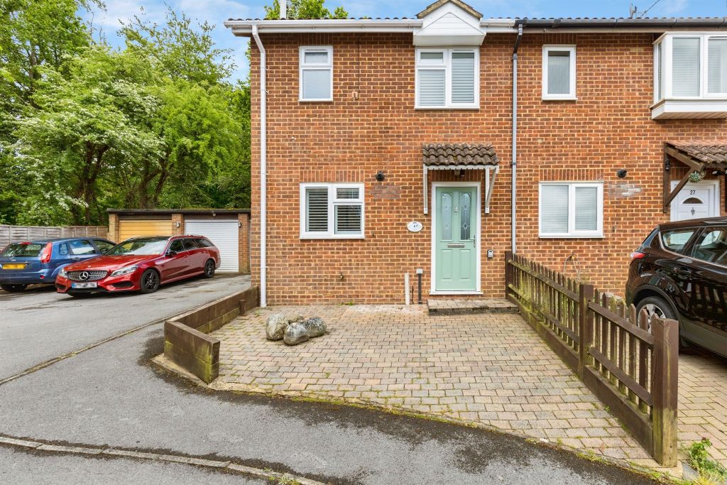 Property photo 1 of 12