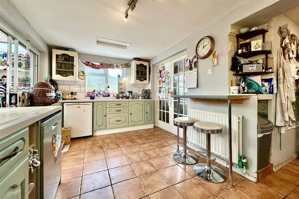 Property photo 3 of 18 Picture No. 29