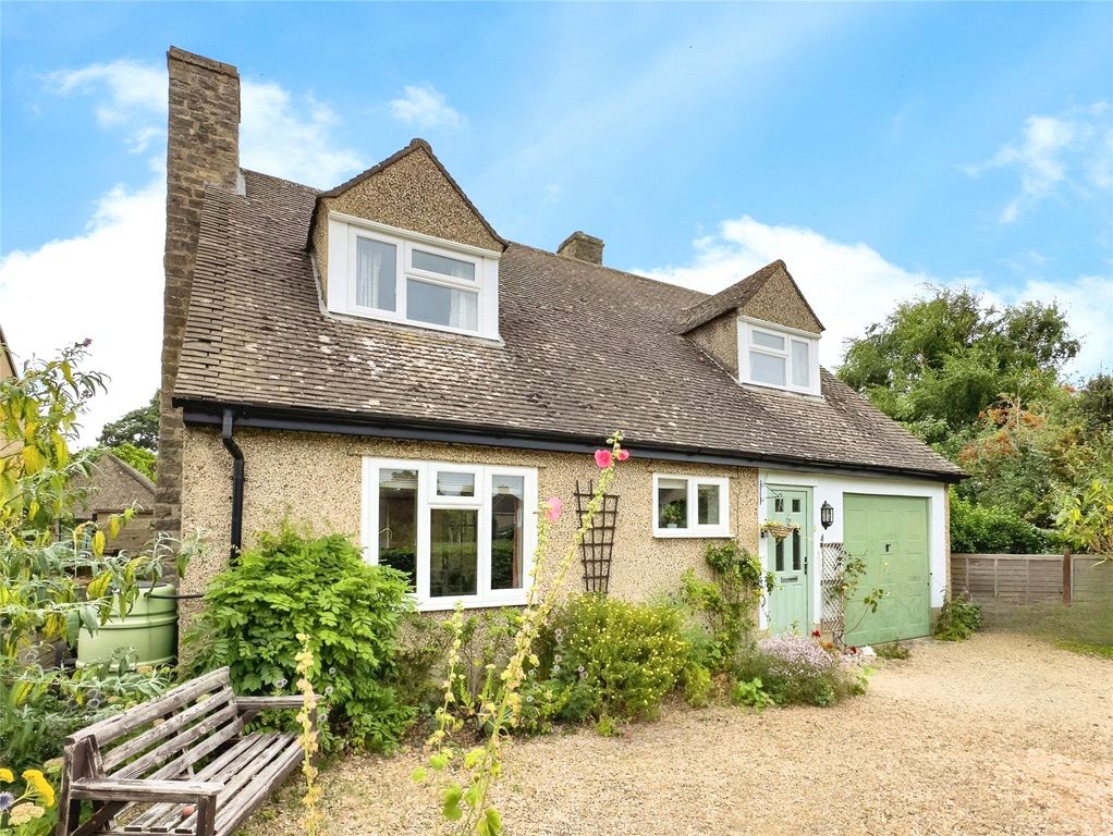 Property photo 1 of 32 Picture No. 05