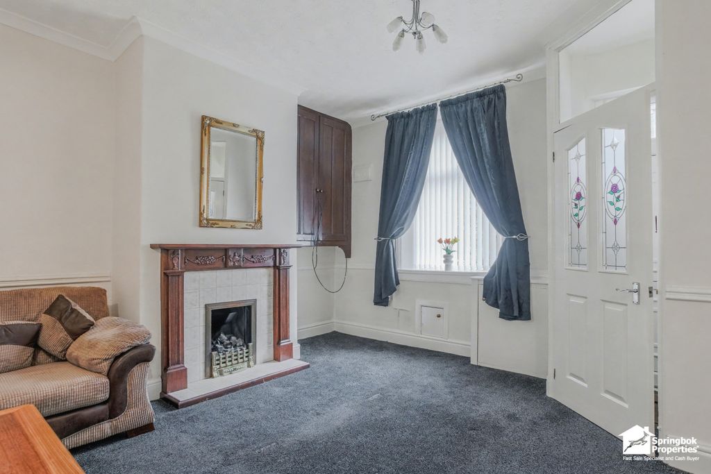 Property photo 2 of 12 Image 1