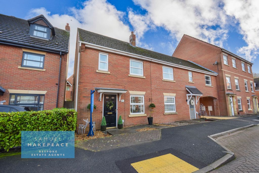Property photo 1 of 26 Homely Three Bedroom Semi Detached Property With Over-Sized Garage And Parking